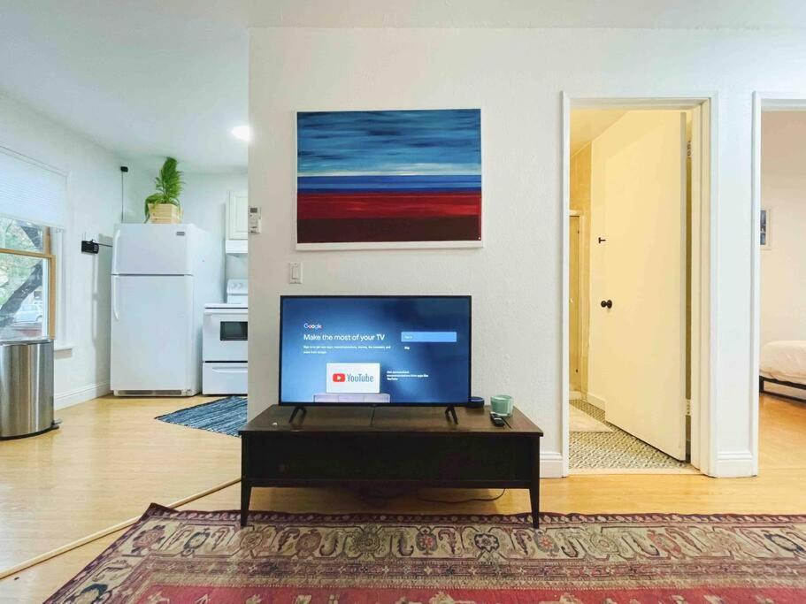 Artist'S Retreat Near The Heart Of The City Sacramento Exterior photo